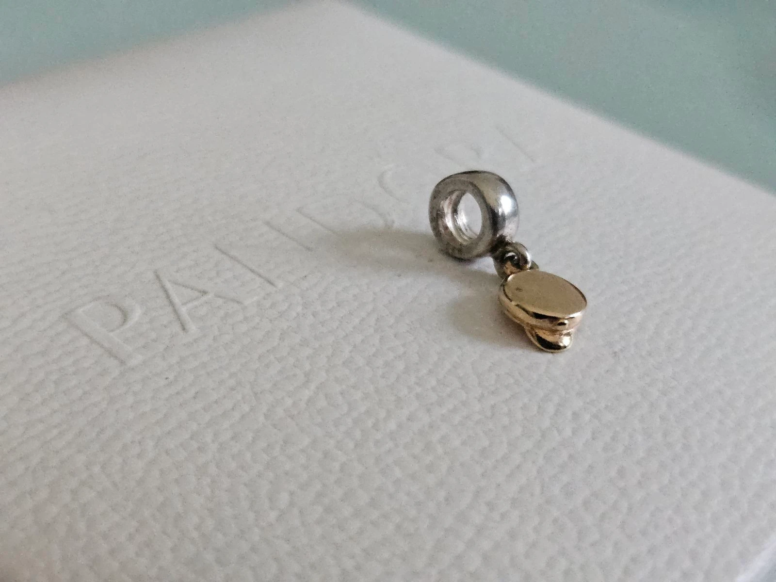 Pandora bicolor dangle pendant graduation cap – photo 2